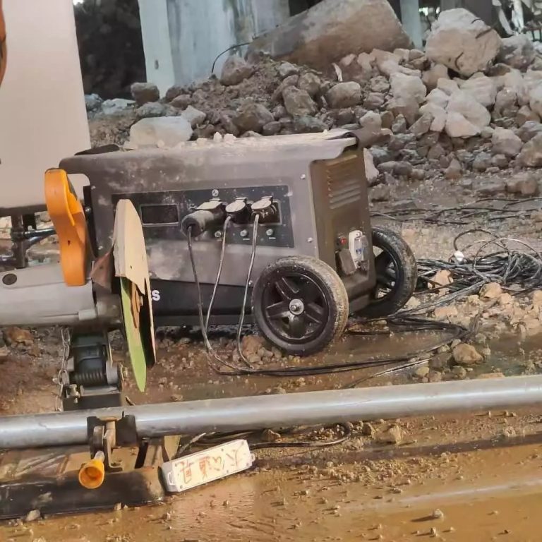 The Future of Portable Industrial Power Stations: Embracing Renewable Energy Integration