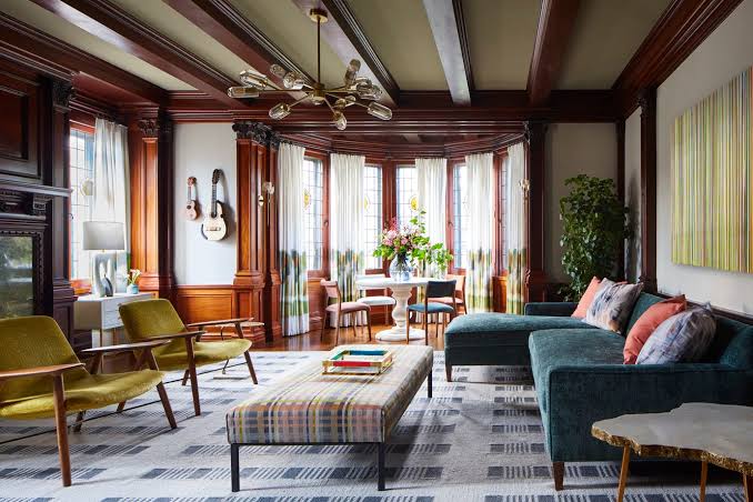 Living Spaces With Purpose: Balancing Practicality and Personal Style